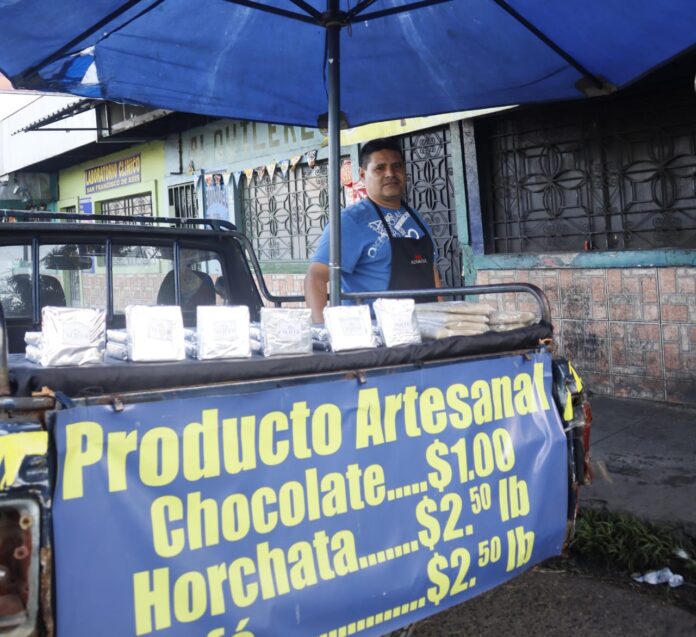 EL SALVADOR EN LAS ALTURAS